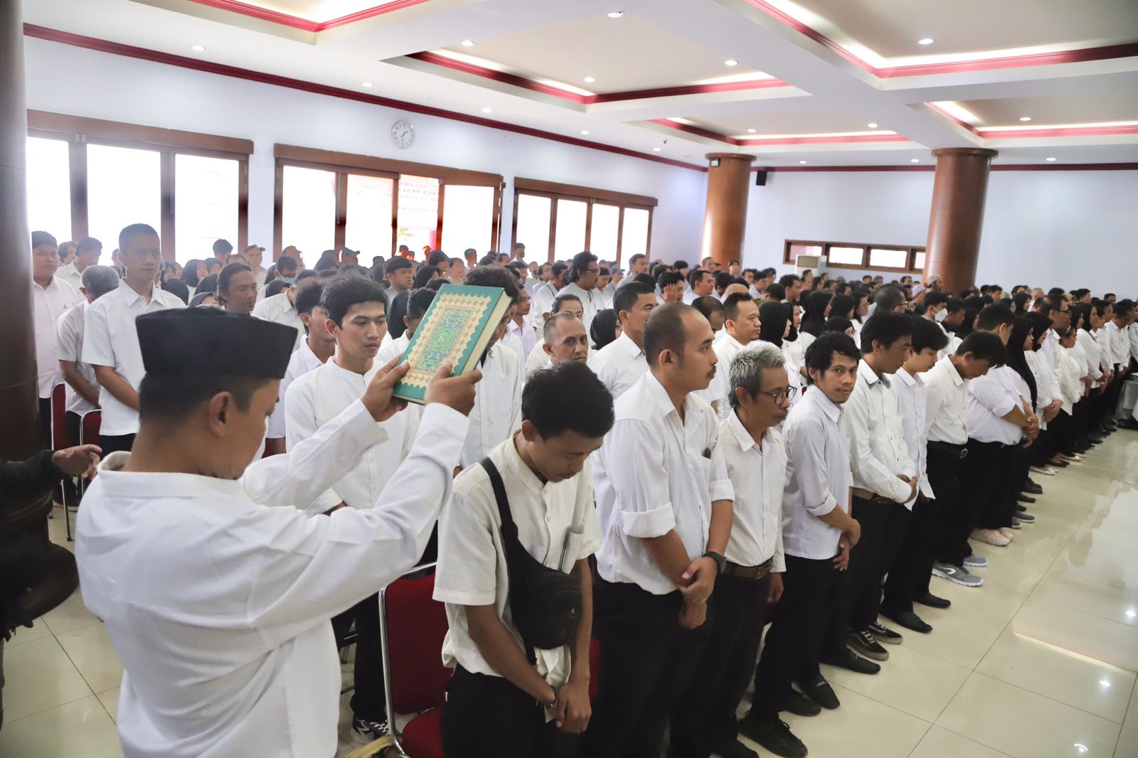 Panwascam Kecamatan Gambir Lantik 276 Petugas Pengawas TPS