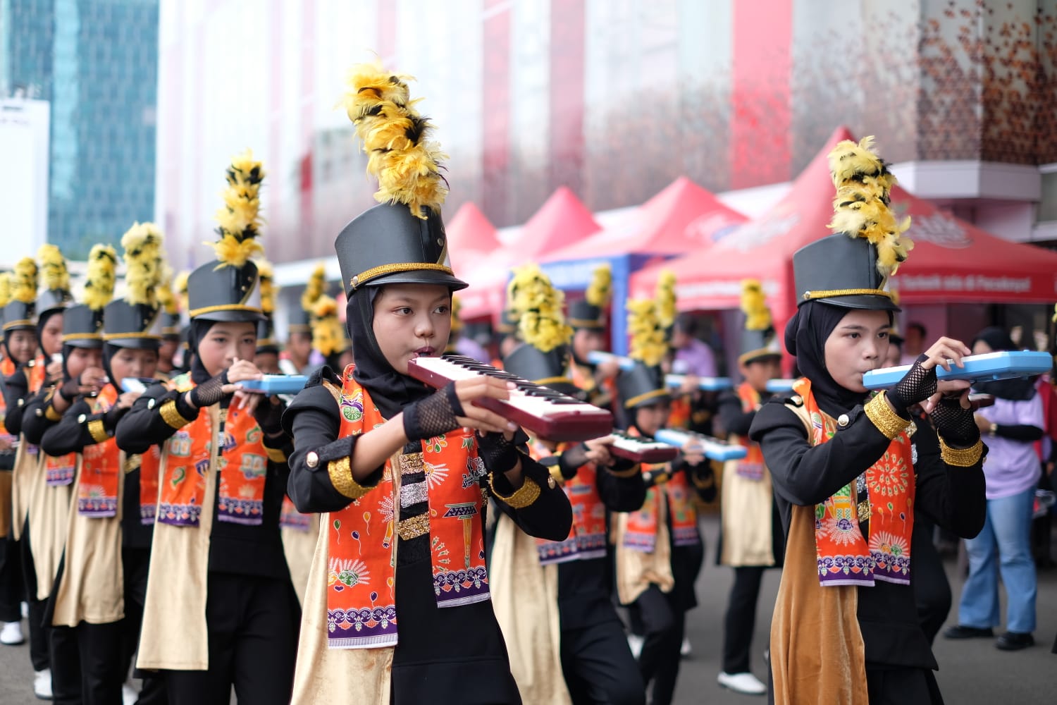 Asminkesra Buka Kompetisi Marching Band Jakpus