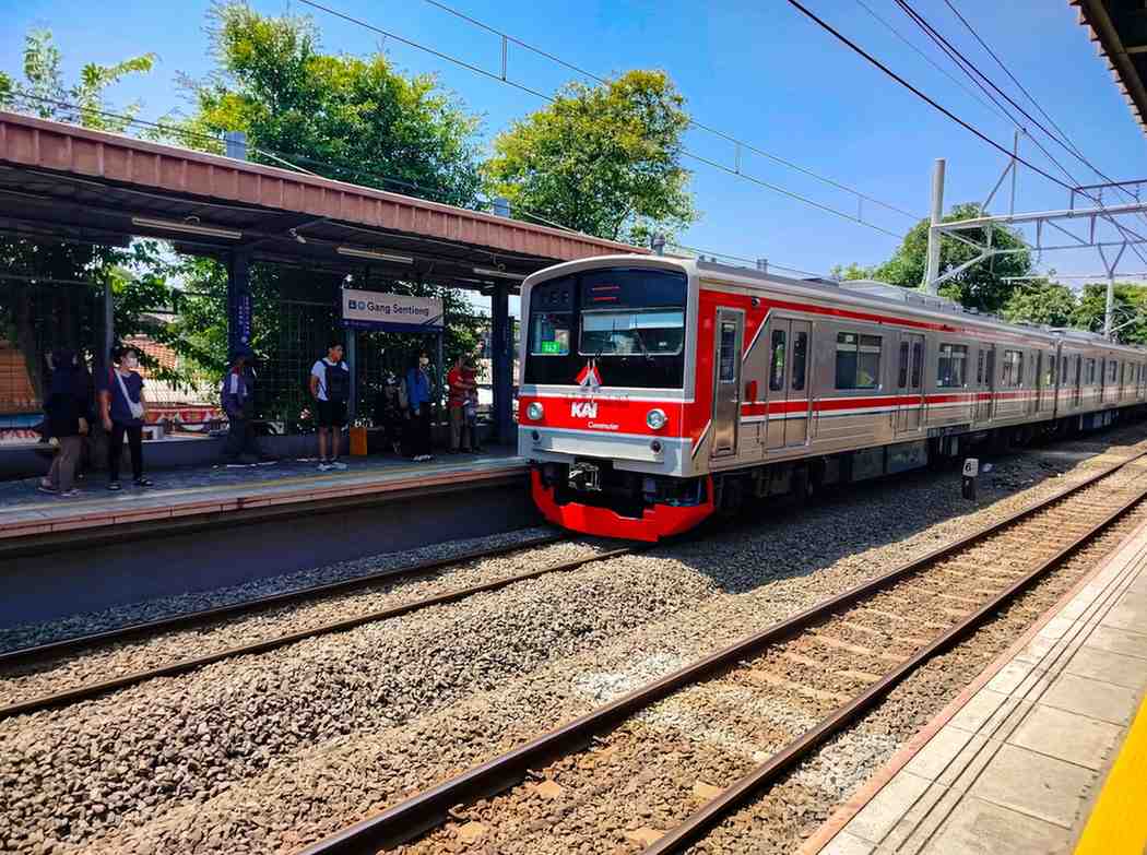 Foto 10 Besar Transportasi Publik